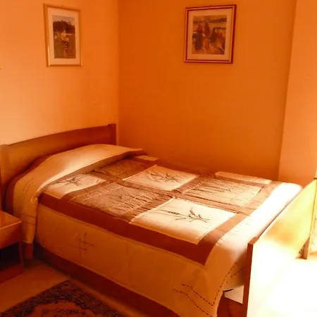 Agathae & Hotel 3*