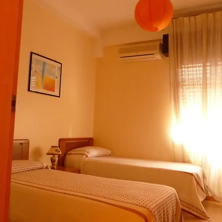Agathae & Hotel 3*